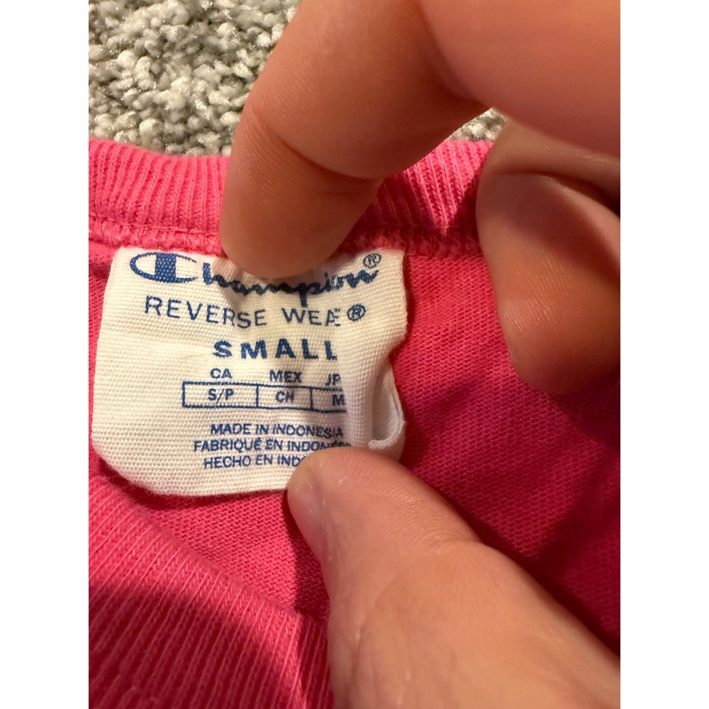 Champion‎ Reverse Weave Crop Top T-Shirt Pink Embroidered Logo Patch 19 Small - Picture 6 of 9